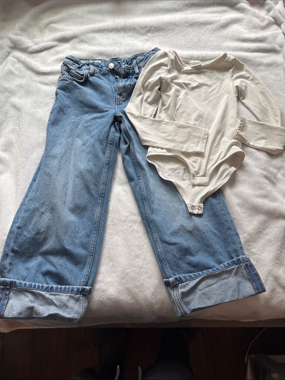 Zara kids Denim Wide Leg Jeans & Cream Long Sleeve Bodysuit Set